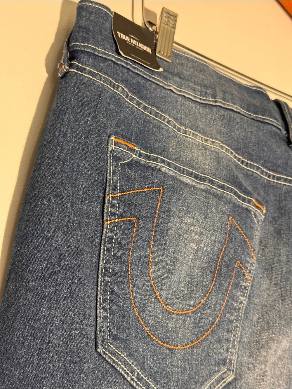 NEW True Religion Ricky Single Needle Rolled Cuff Shorts Medium Blue Quartz 38
